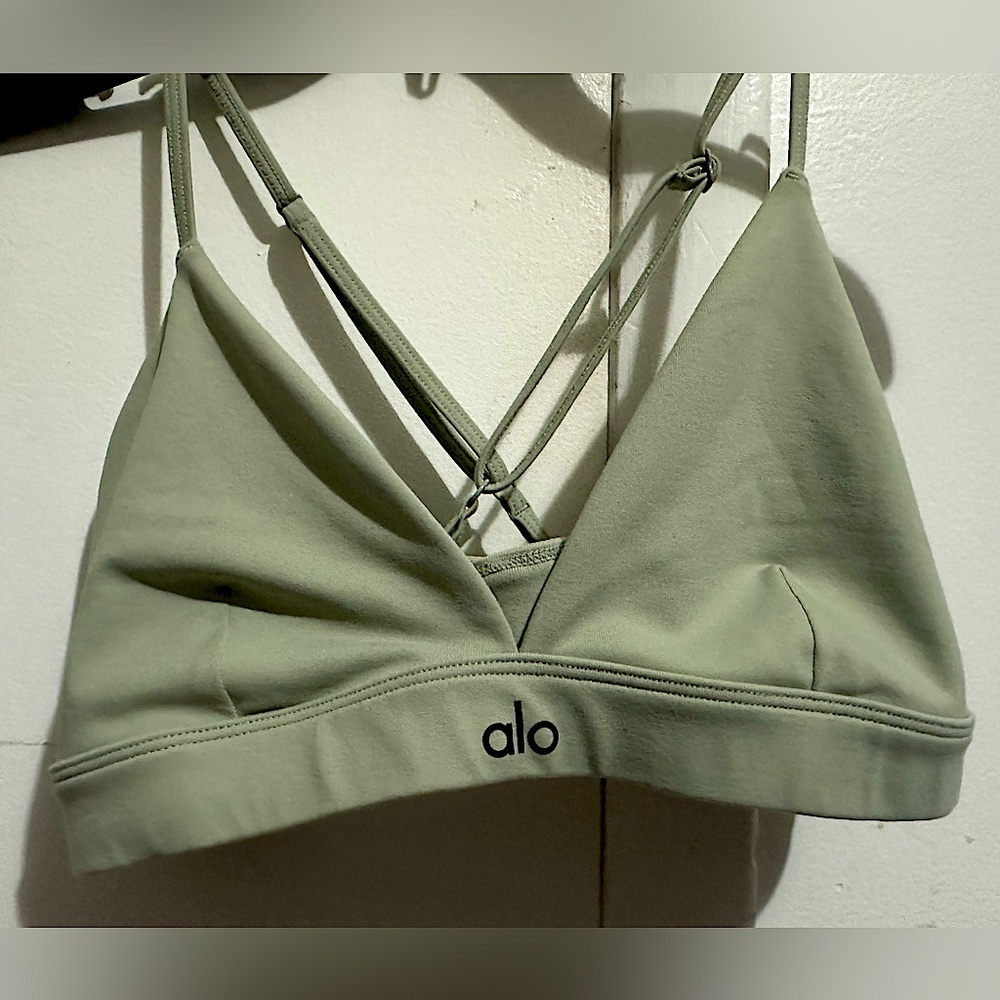 Alo Splendor Bra- Limestone